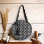 Round Tote