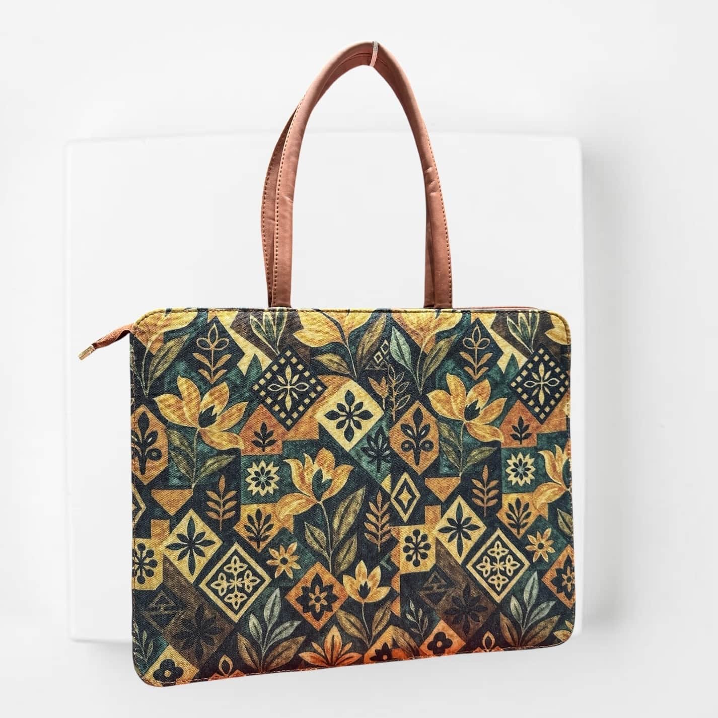 IMG_1900 Curve Laptop Totes - Image 1