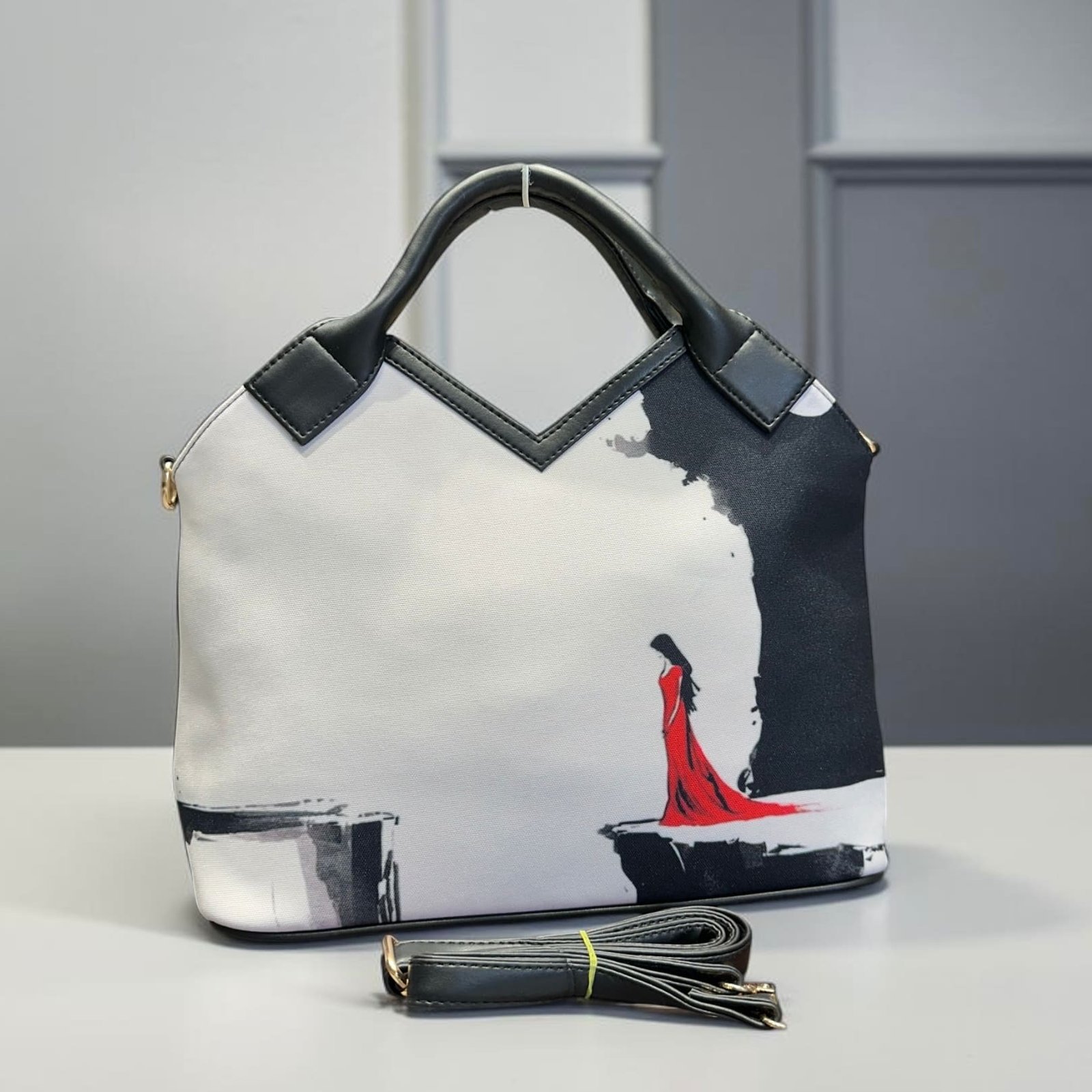 IMG_3151 M cut satchel - Image 1